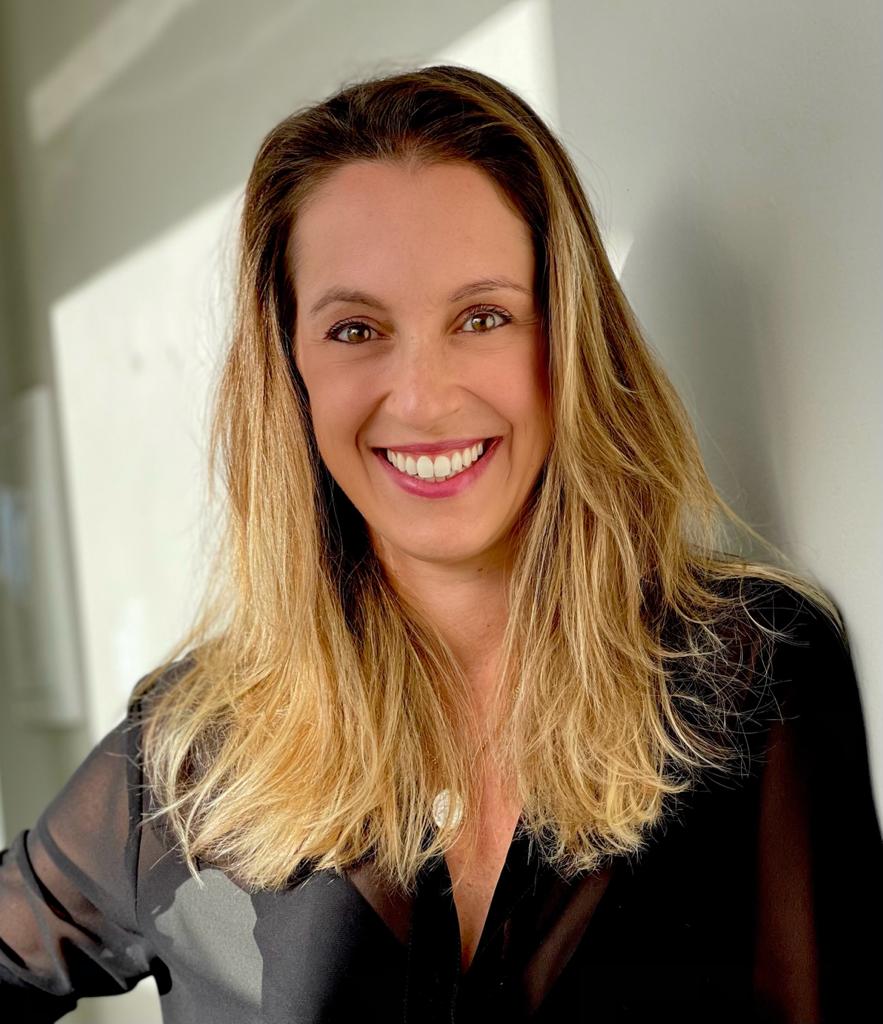 Diretora de Marketing e Comunicação do Instituto IDiP